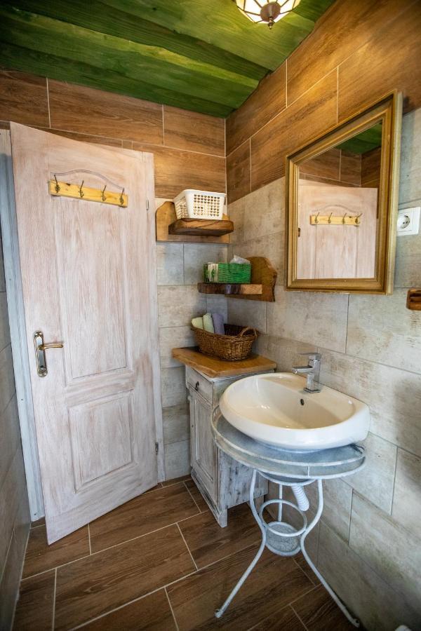 Sumski Dvori Apartment Огулин Екстериор снимка