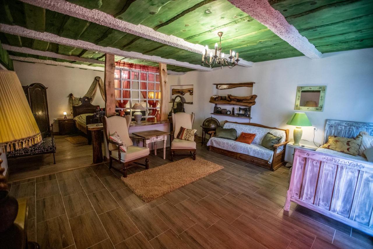 Sumski Dvori Apartment Огулин Екстериор снимка